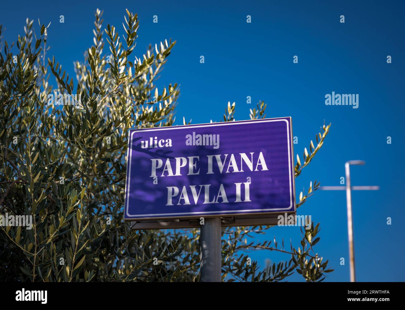 MEDJUGORJE, BOSNIA AND HERZEGOVINA - SEPTEMBER 8 2023: street sign in Medjugorje, destination of pilgrims Stock Photo