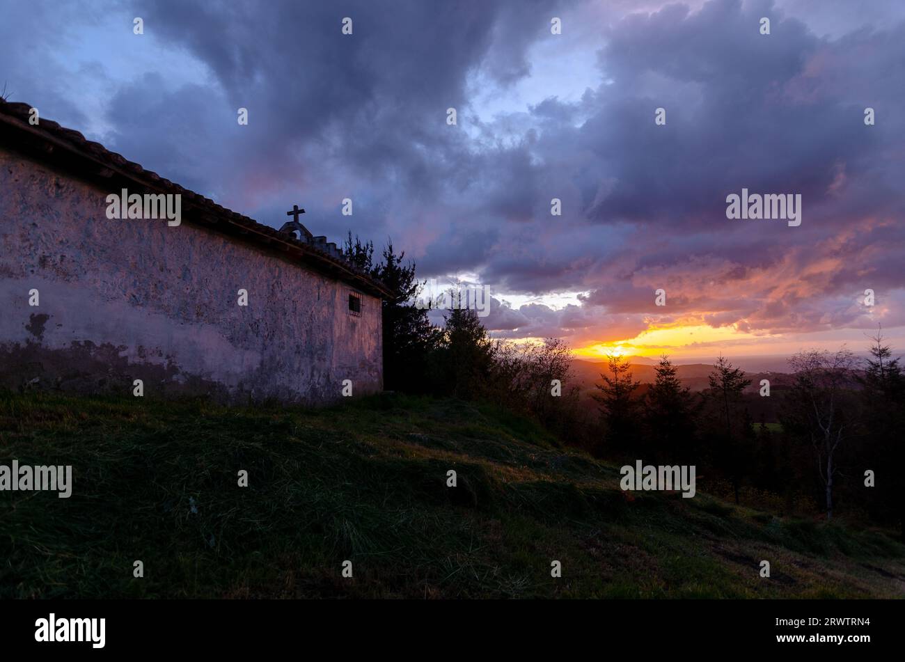 Magical sunset hi-res stock photography and images - Alamy