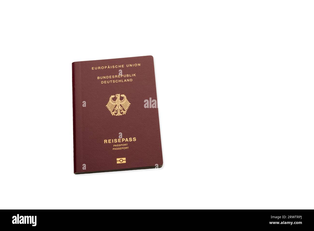 , Symbole, Deutschland, 21.09.2023,  Auf dem Bild ist ein Pass vor einem weißen Hintergrund dargestellt. Der Pass gehört zur Europäischen Union, wie d Stock Photo