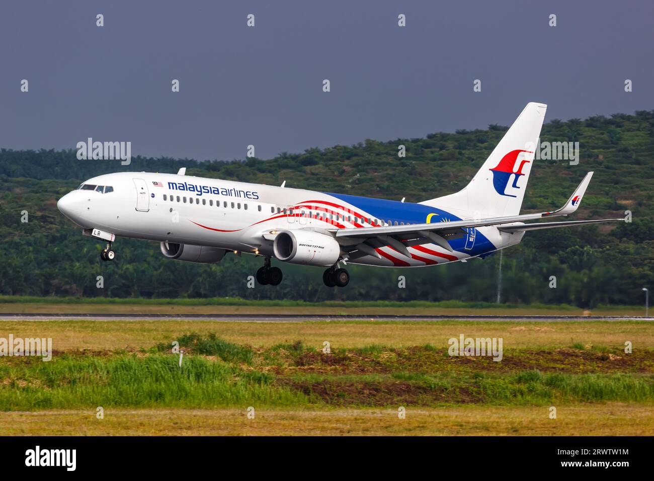 Kuala Lumpur, Malaysia - February 5, 2023: Malaysia Airlines Boeing 737-800 airplane at Kuala Lumpur Airport in Malaysia. Stock Photo