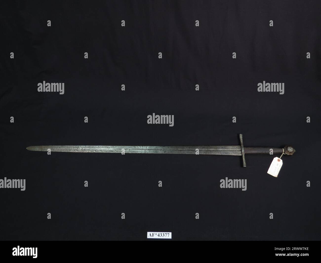 Sword american history museum hi-res stock photography and images - Alamy
