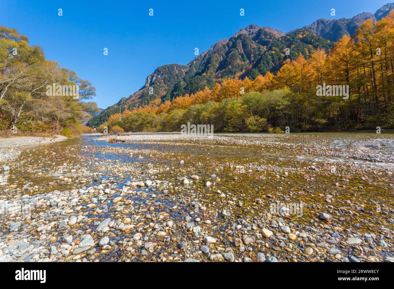 Rokhyakusan (Mt. Rokko) and stream of Azusa River Stock Photo - Alamy