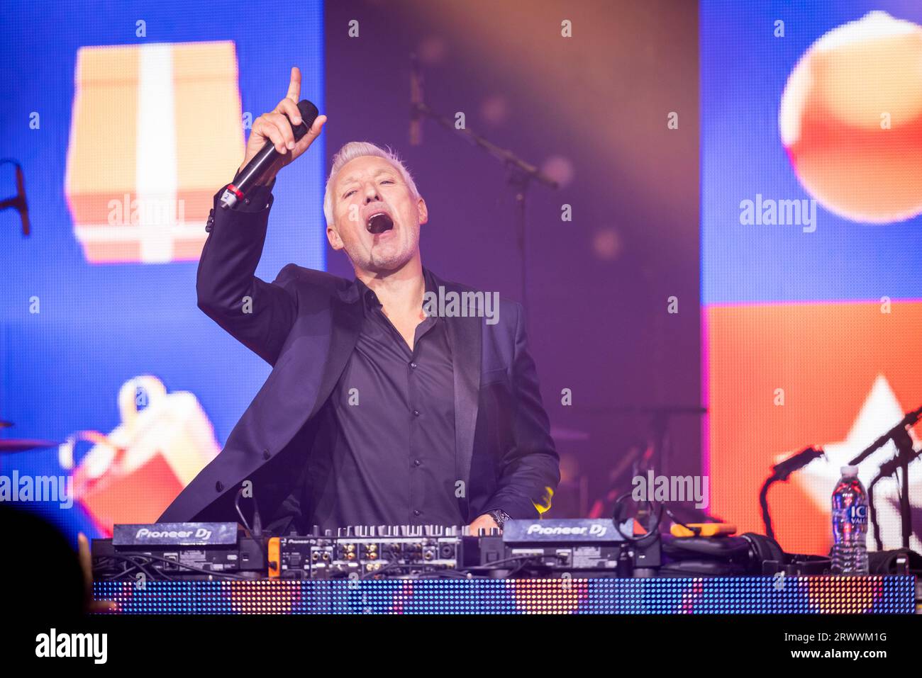 Martin kemp at event at liverpool acc 2023 stock photo alamy
