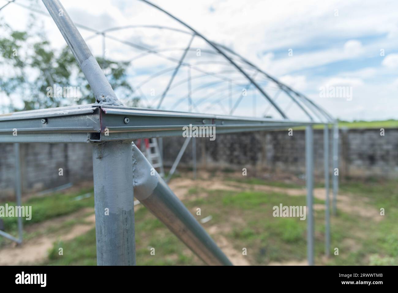 Channel wire lock hires stock photography and images Alamy