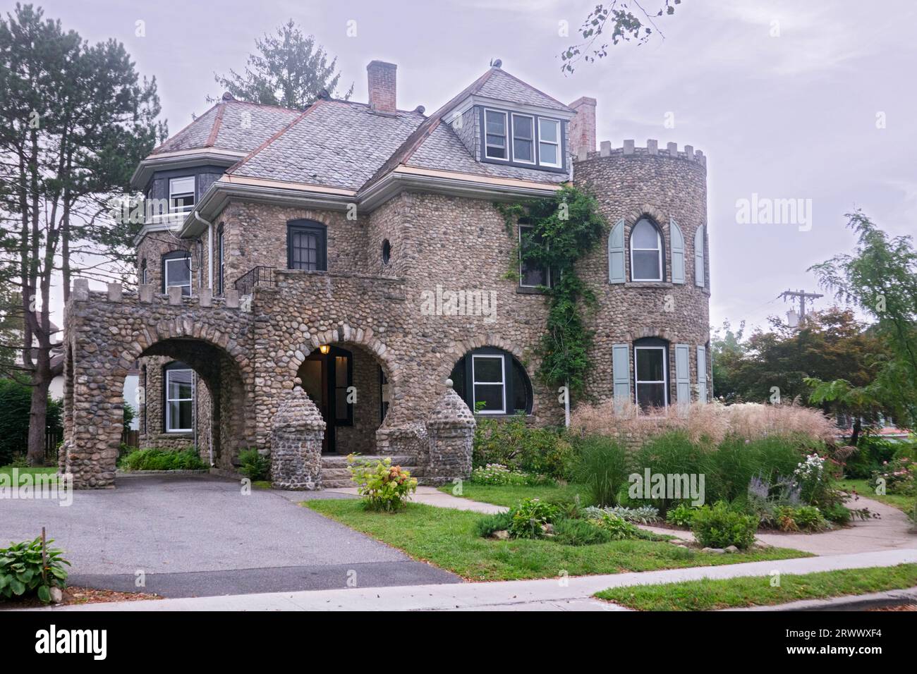 16 Bedford Road in Katonah. A  rentable mansion moved from Old Katonah at the end of the 19th Century. In Westchester, New York. Stock Photo