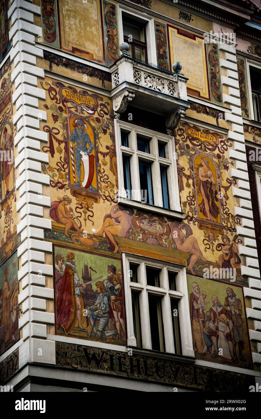 Neo-Renaissance Wiehl House in Prague, Czech Republic with painted frescos of allegories of life and 'Life-pilgrimage to God' inscription. Stock Photo