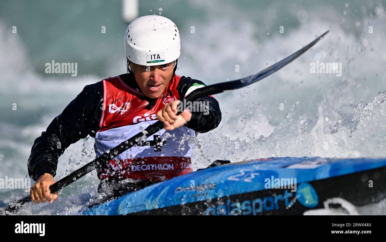 Waltham Cross, United Kingdom. 21st Sep, 2023. 2023 Canoeing World Championships. Lee Valley White Water Centre. Waltham Cross. Stefanie Horn (ITA) in the Womens Kayak heats during the 2023 Canoeing World Championships at Lee Valley White Water Centre, United Kingdom. Credit: Sport In Pictures/Alamy Live News Stock Photo