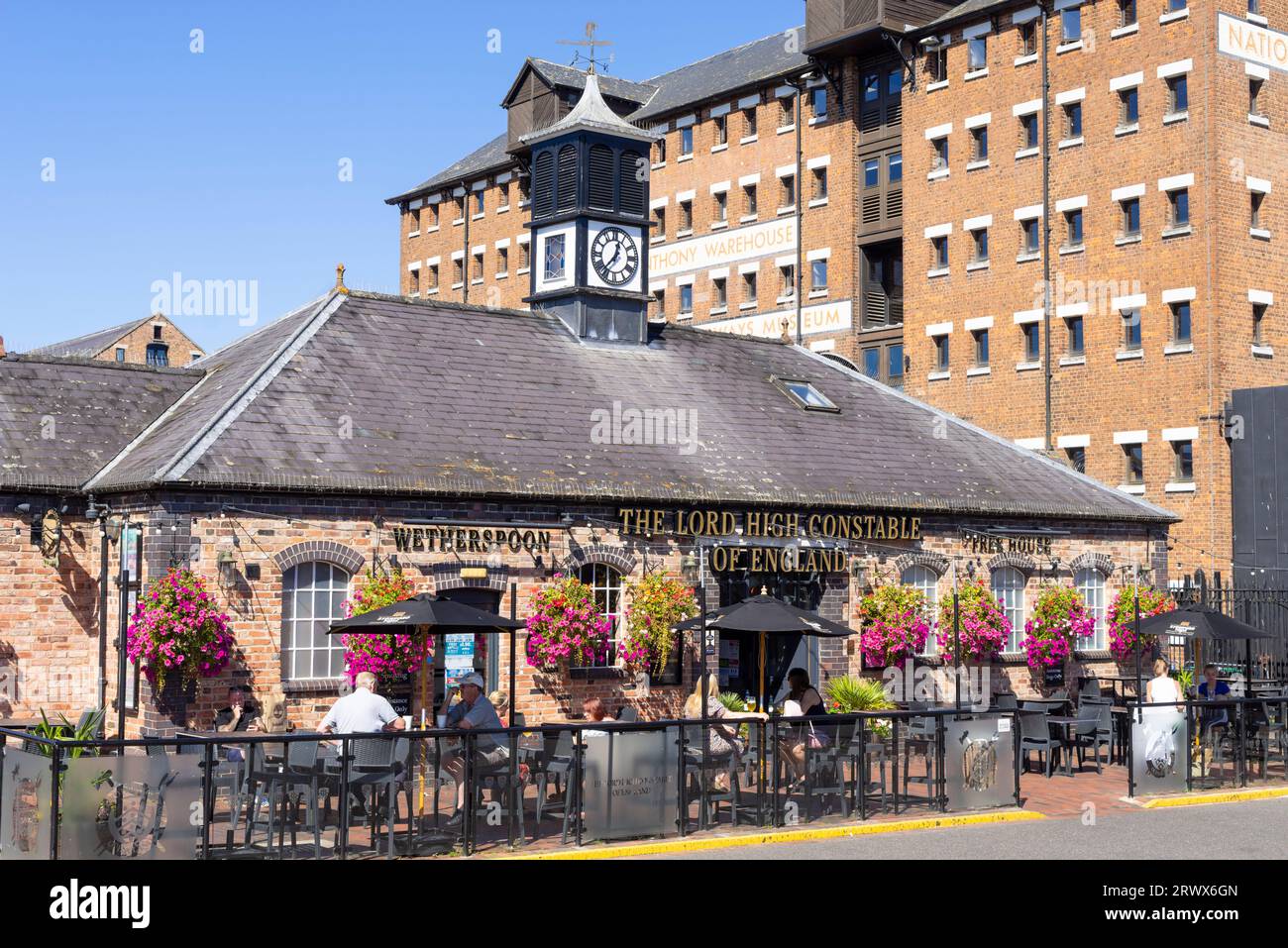 Gloucester docks pub The Lord High Constable of England a JD Wetherspoon pub Llanthony Warehouse Gloucester Gloucestershire England UK GB Europe Stock Photo