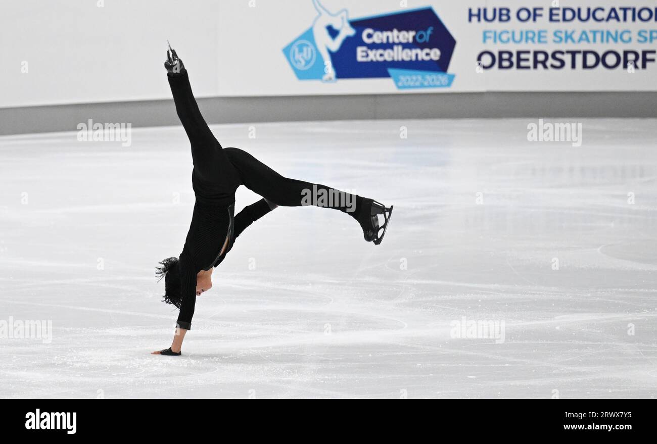 Oberstdorf, Germany. 21st Sep, 2023. Figure Skating: Challenger Series - Nebelhorn Trophy, Individual, Men, Short Program. Adam Siao Him Fa from France on the ice. Credit: Angelika Warmuth/dpa/Alamy Live News Stock Photo