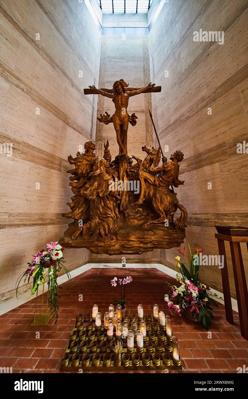 Saint mary of the assumption hi-res stock photography and images - Alamy