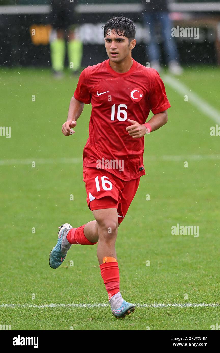 Oostakker, Belgium. 21st Sep, 2023. Ahmet Hakan Atis (16) of Turkey pictured during a friendly soccer game between the national under 16 teams of Turkey and Portugal on Thursday 21 September 2023 in Oostakker, Belgium . Credit: sportpix/Alamy Live News Stock Photo