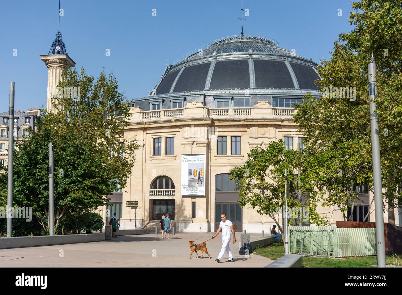 Bourse de Commerce (Pinault Collection), Les Halles, Paris, Rue de Viarmes, Paris, Île-de-France, France Stock Photo
