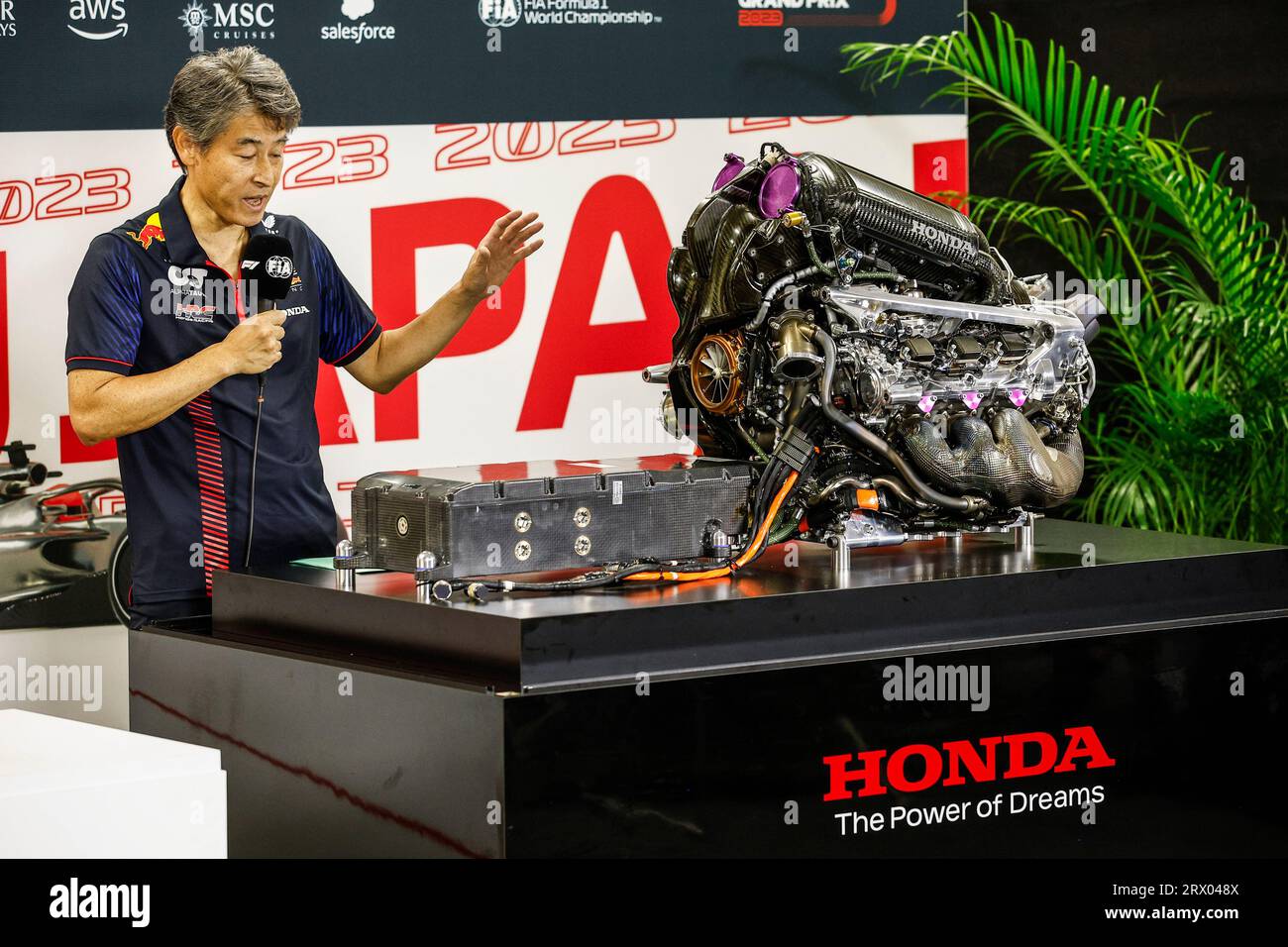 Honda f1 engine hi-res stock photography and images - Alamy