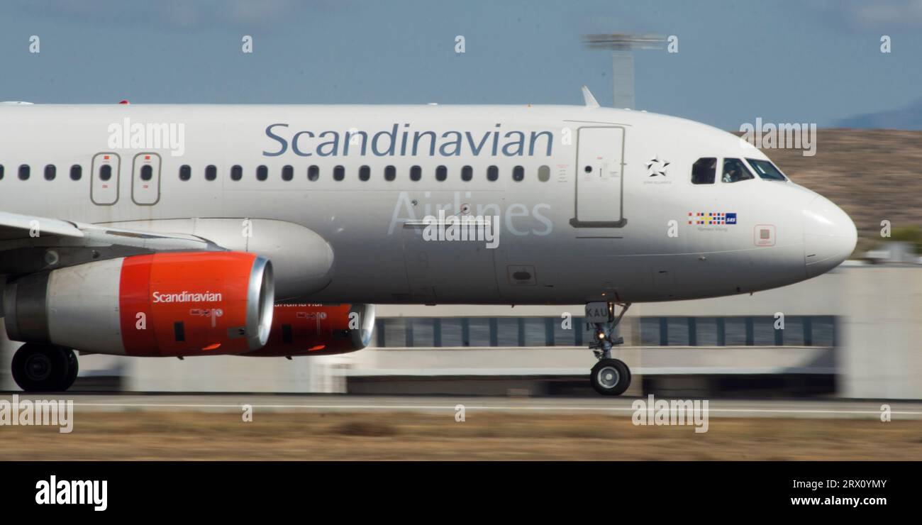 Avión de línea de SAS Scandinavian Airlines Stock Photo