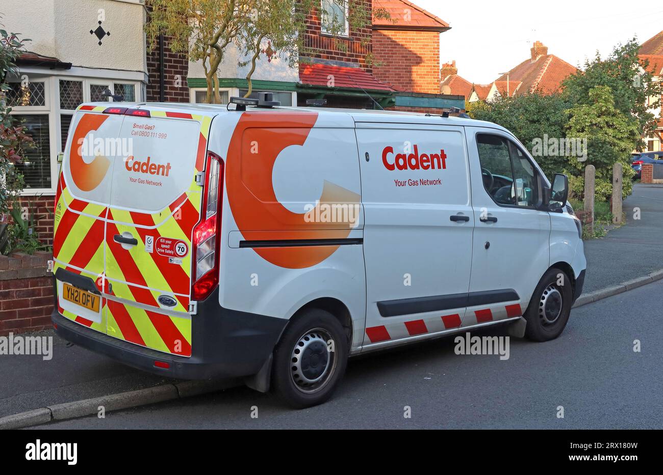 Cadent Your Gas Network, gas engineer van, on call in Warrington, Cheshire, England, UK, WA4 1NN Stock Photo