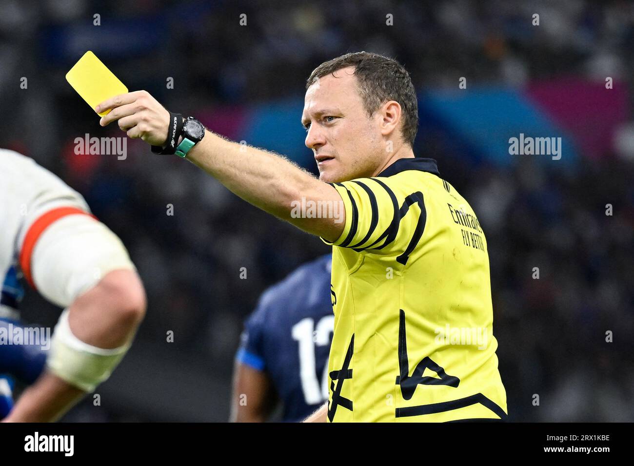 Referee Chris Busby during the Heineken Champions Cup, Pool A match at  Coventry Building Society Arena, Coventry. Picture date: Saturday January  15, 2022 Stock Photo - Alamy