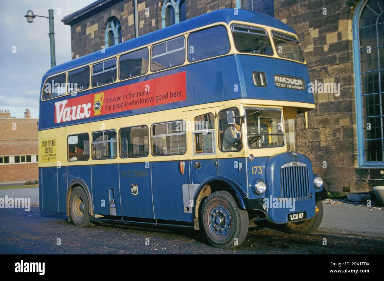 1966 bus hi-res stock photography and images - Alamy