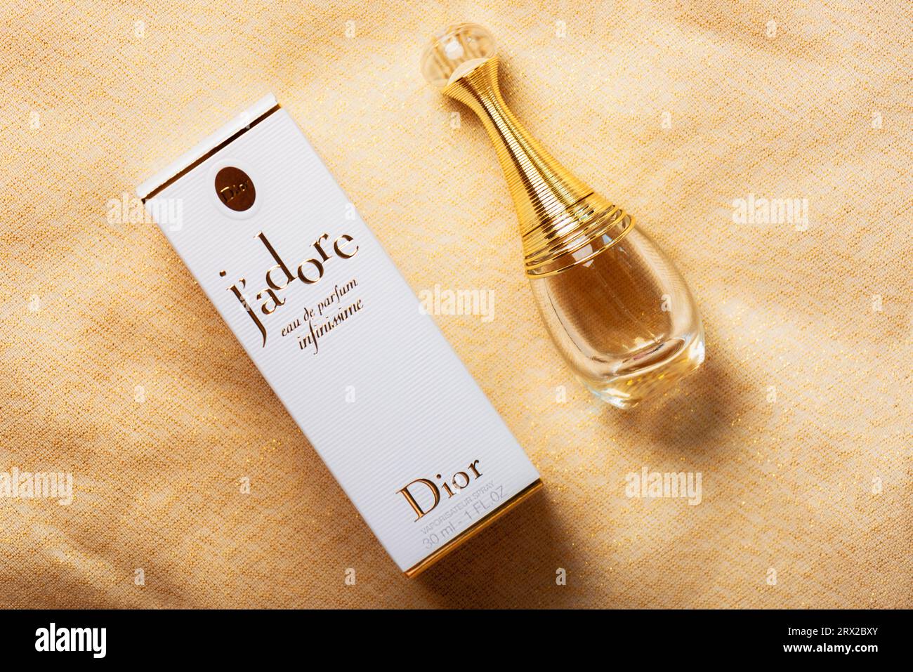 Dior perfume hi-res stock photography and images - Alamy