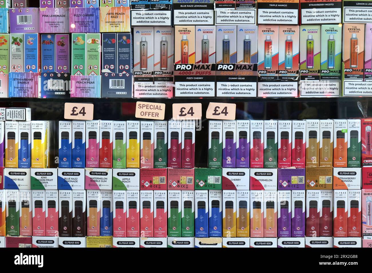 Vape shop advertising hi-res stock photography and images - Alamy