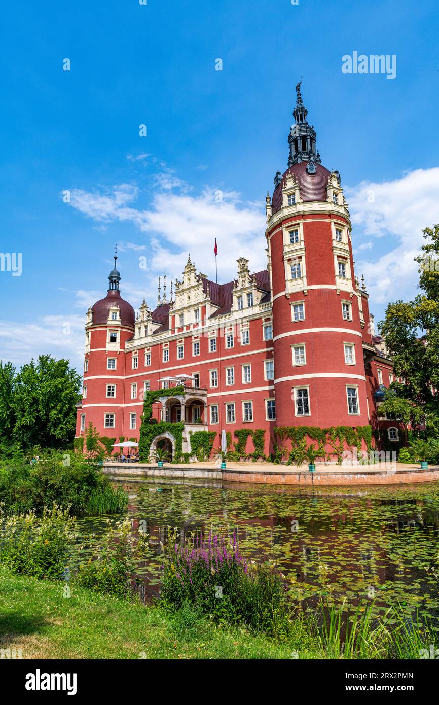 Muskau Castle, Muskau (Muskauer) Park, UNESCO World Heritage Site, Bad Muskau, Saxony, Germany, Europe Stock Photo