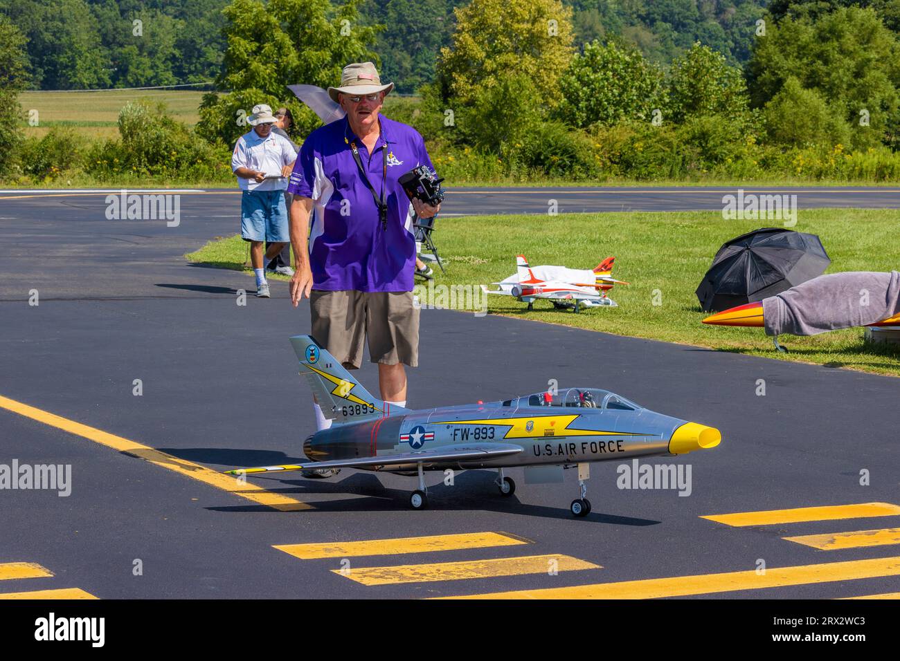 Mountain City, Tennessee: August 26, 2023: Radio Control jets doing take offs, aerobatic maneuvers and landings during the Jet Precision Aerobatic Nat Stock Photo