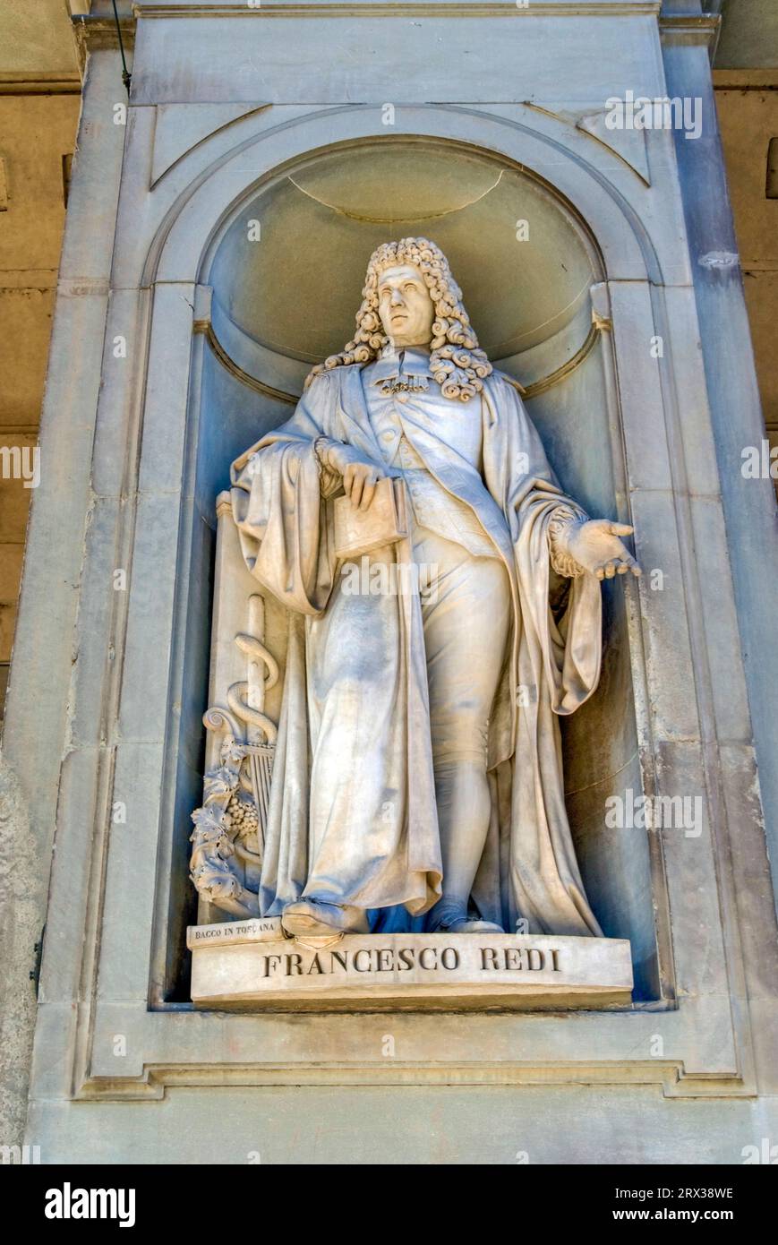Statue of Francesco Redi, Uffizi, Florence (Firenze), UNESCO World Heritage Site, Tuscany, Italy, Europe Stock Photo