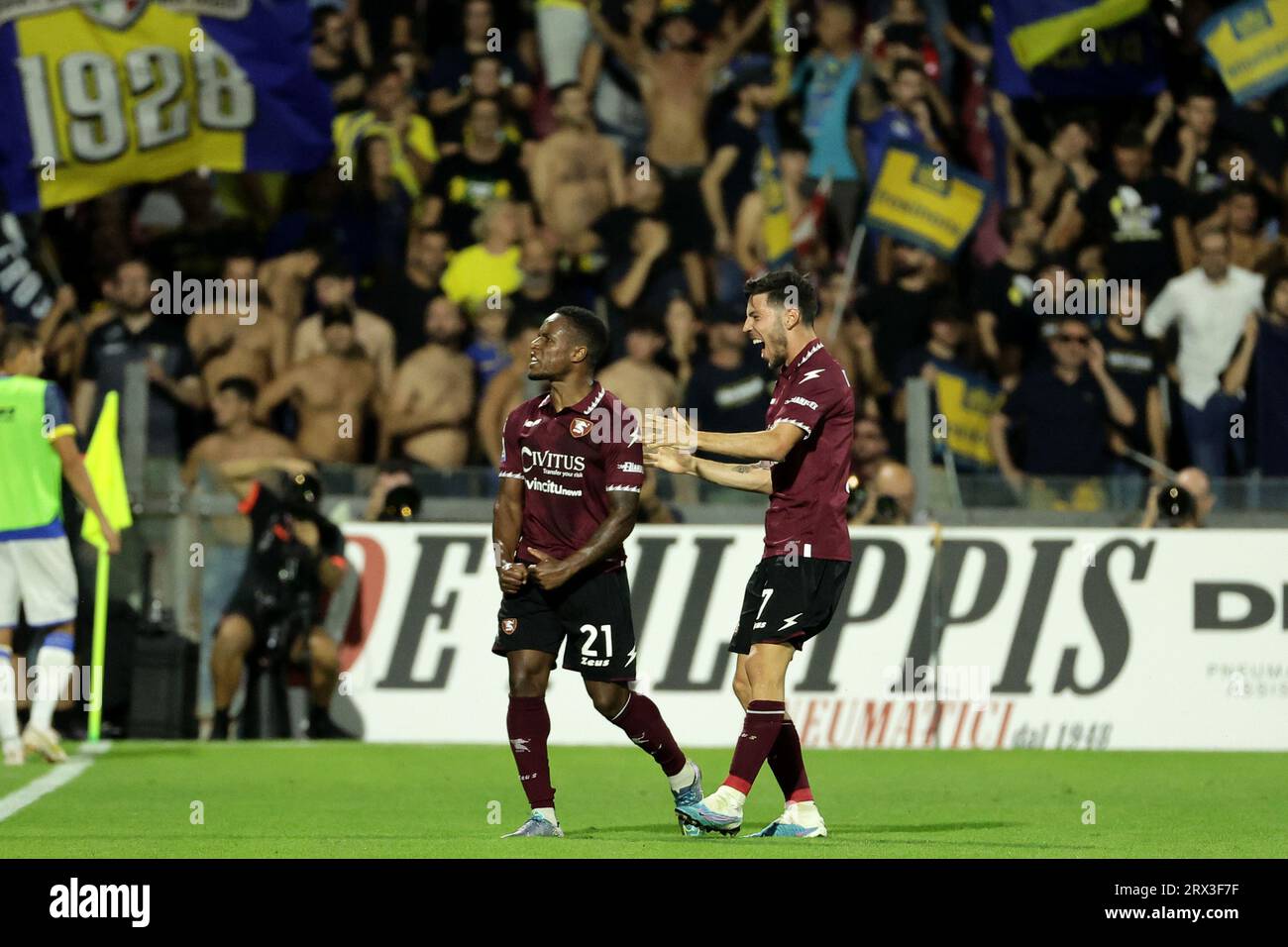 Salerno, Italy. 25th Aug, 2023. Jovane Cabral of US Salernitana celebrates with team mate Agustin Martegani after scoring the goal of 1-1 during the Serie A football match between US Salernitana and Frosinone Calcio at Arechi stadium in Salerno (Italy), September 22nd, 2023. Credit: Insidefoto di andrea staccioli/Alamy Live News Stock Photo
