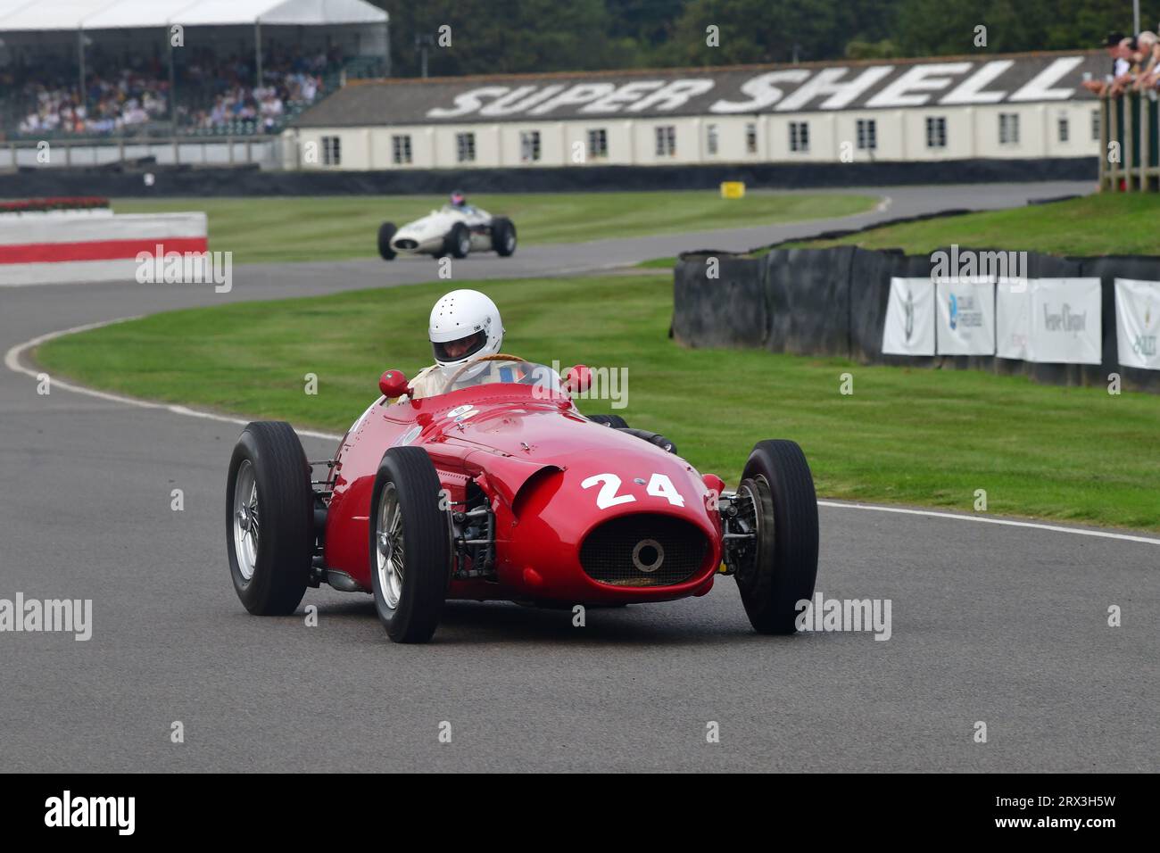 25 minutes of racing hi-res stock photography and images - Alamy
