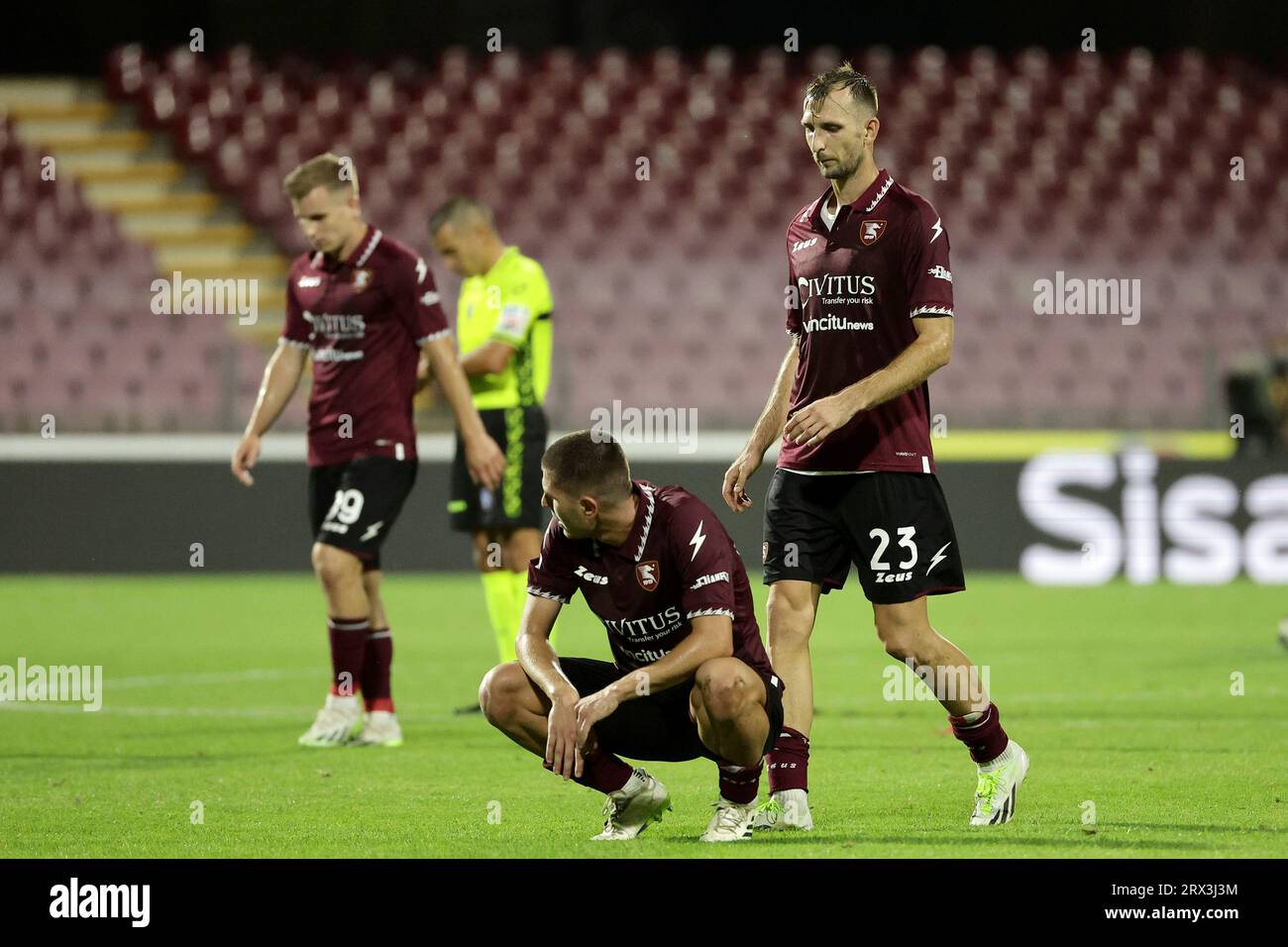 Salerno, Italy. 22nd Sep, 2023. Lorenzo Pirola of US Salernitana and Norbert Gyomber dejection during the Serie A football match between US Salernitana and Frosinone Calcio at Arechi stadium in Salerno (Italy), September 22nd, 2023. Credit: Insidefoto di andrea staccioli/Alamy Live News Stock Photo