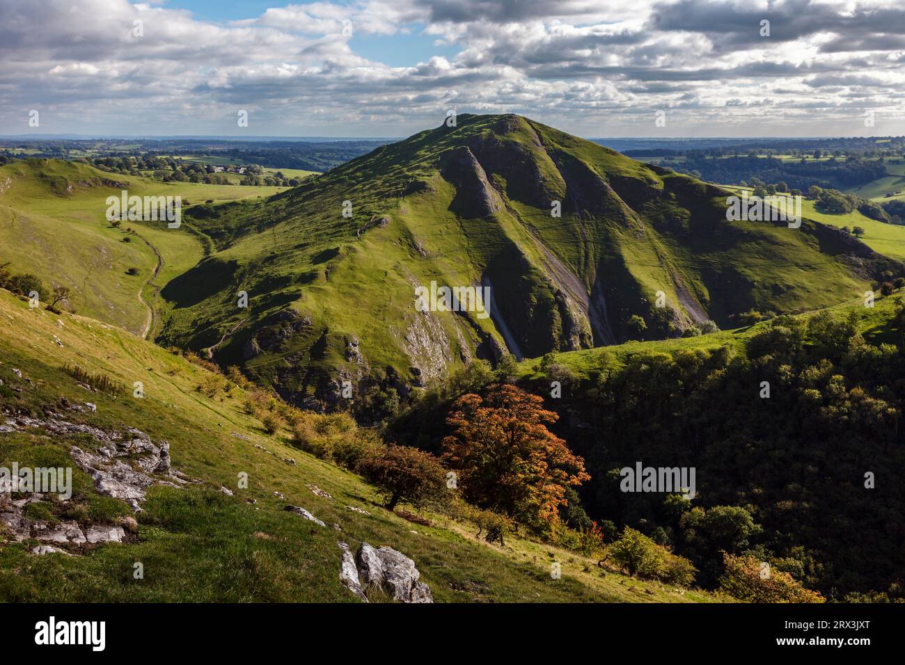Thorpe Cloud Dovedale Peak District National Park Derbyshire 