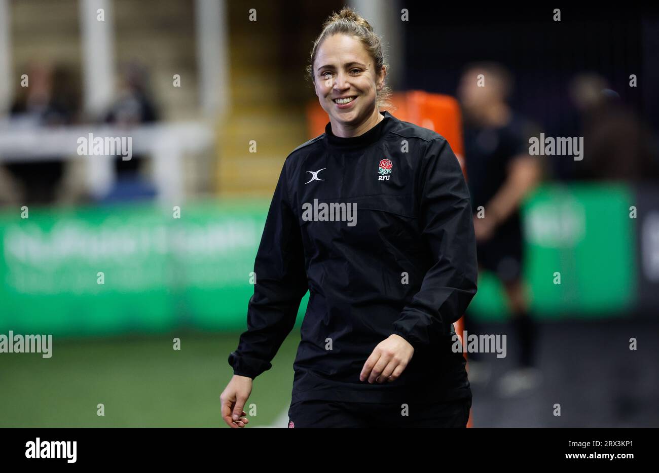 Newcastle, UK. 11th June, 2023. Sara Cox (referee) is pictured warming up for the Premiership Cup match between Newcastle Falcons and Sale Sharks at Kingston Park, Newcastle on Friday 22nd September 2023. (Photo: Chris Lishman | MI News) Credit: MI News & Sport /Alamy Live News Stock Photo