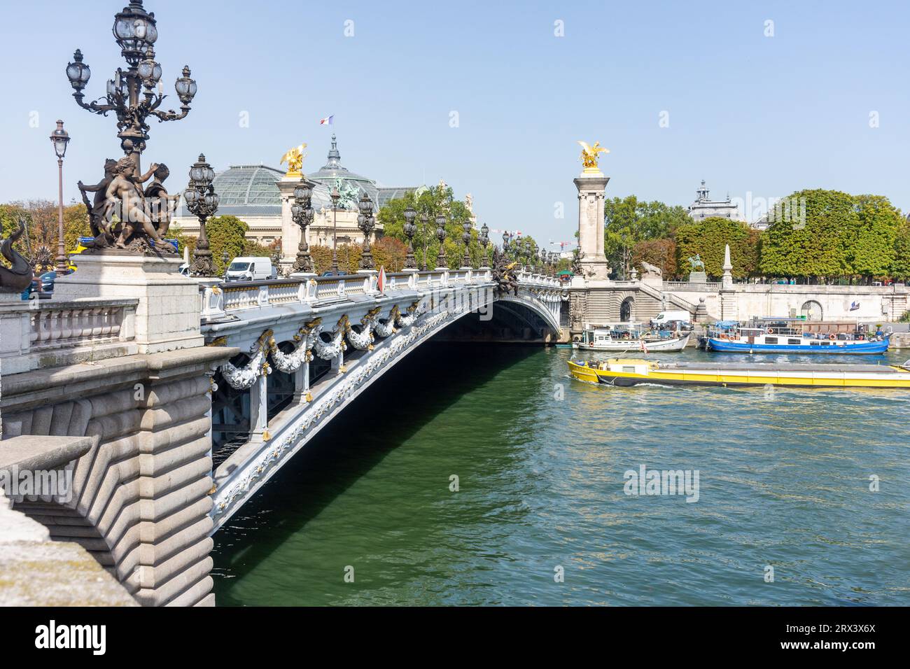Ornate Pont Alexandre III bridge, 8th arrondissement, Paris, Île-de ...