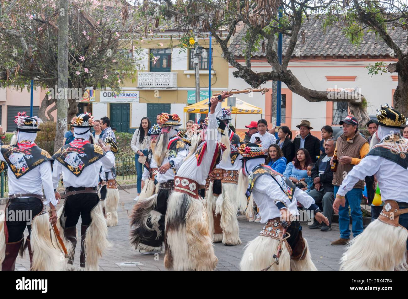 Cotacachi, Ecuador - 10 de septiembre de 2023: performance of