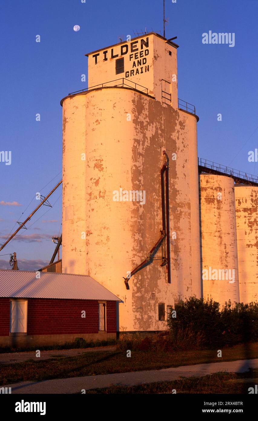 Grain elevator, Tilden, Nebraska Stock Photo Alamy