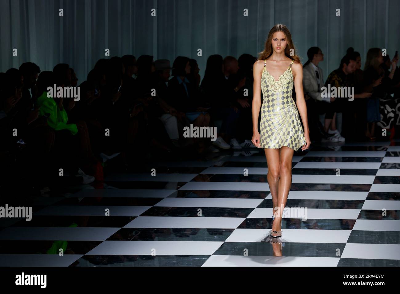 Milan, Italien. 22nd Sep, 2023. VERSACE Spring/Summer 2024 Runway ...