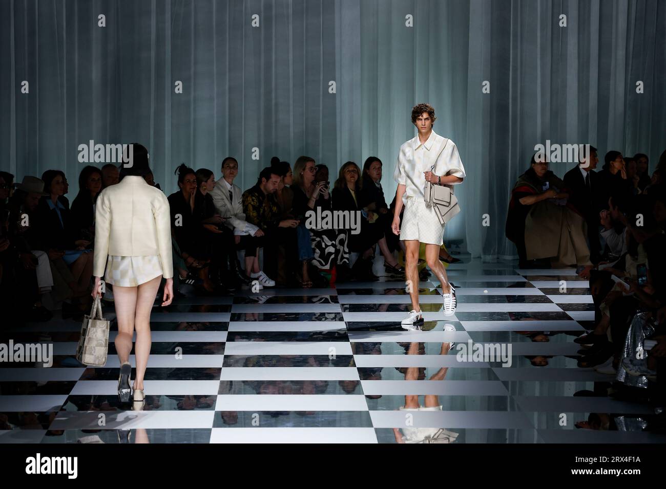 Milan, Italien. 22nd Sep, 2023. VERSACE Spring/Summer 2024 Runway ...