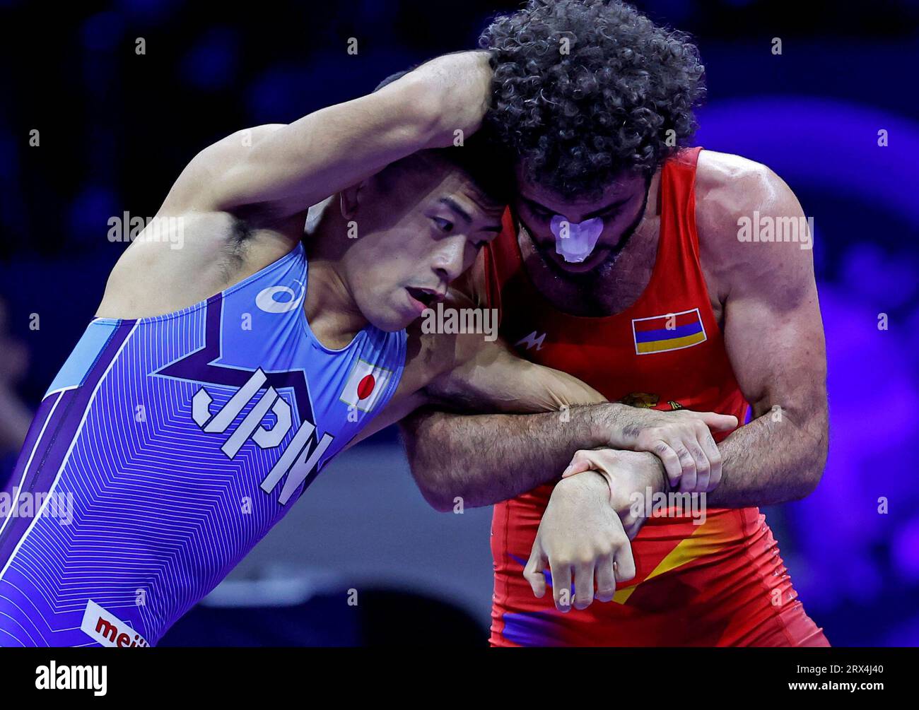 In kg greco roman wrestling hi-res stock photography and images