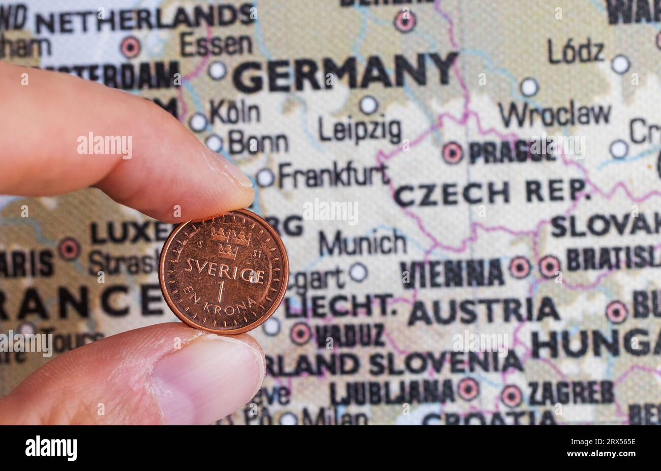 The Swedish Krona Is At A Record Low In Relation To The Euro This Week byd-prezzi-per-l-europa-si-parte-da-38000-euro-autoelettrica101