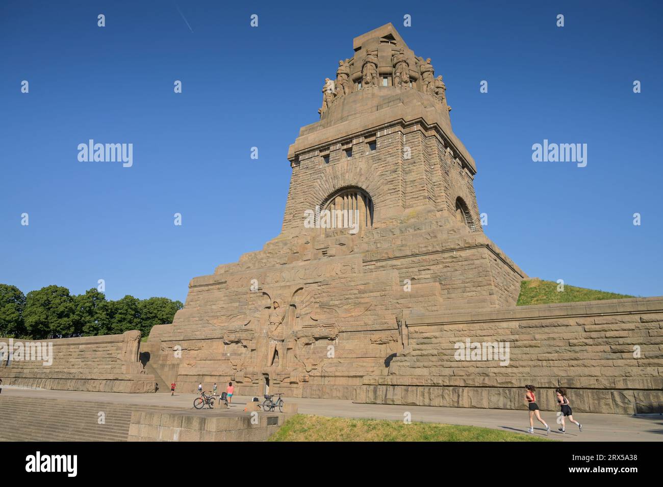 Völkerschlacht denkmal hi-res stock photography and images - Alamy
