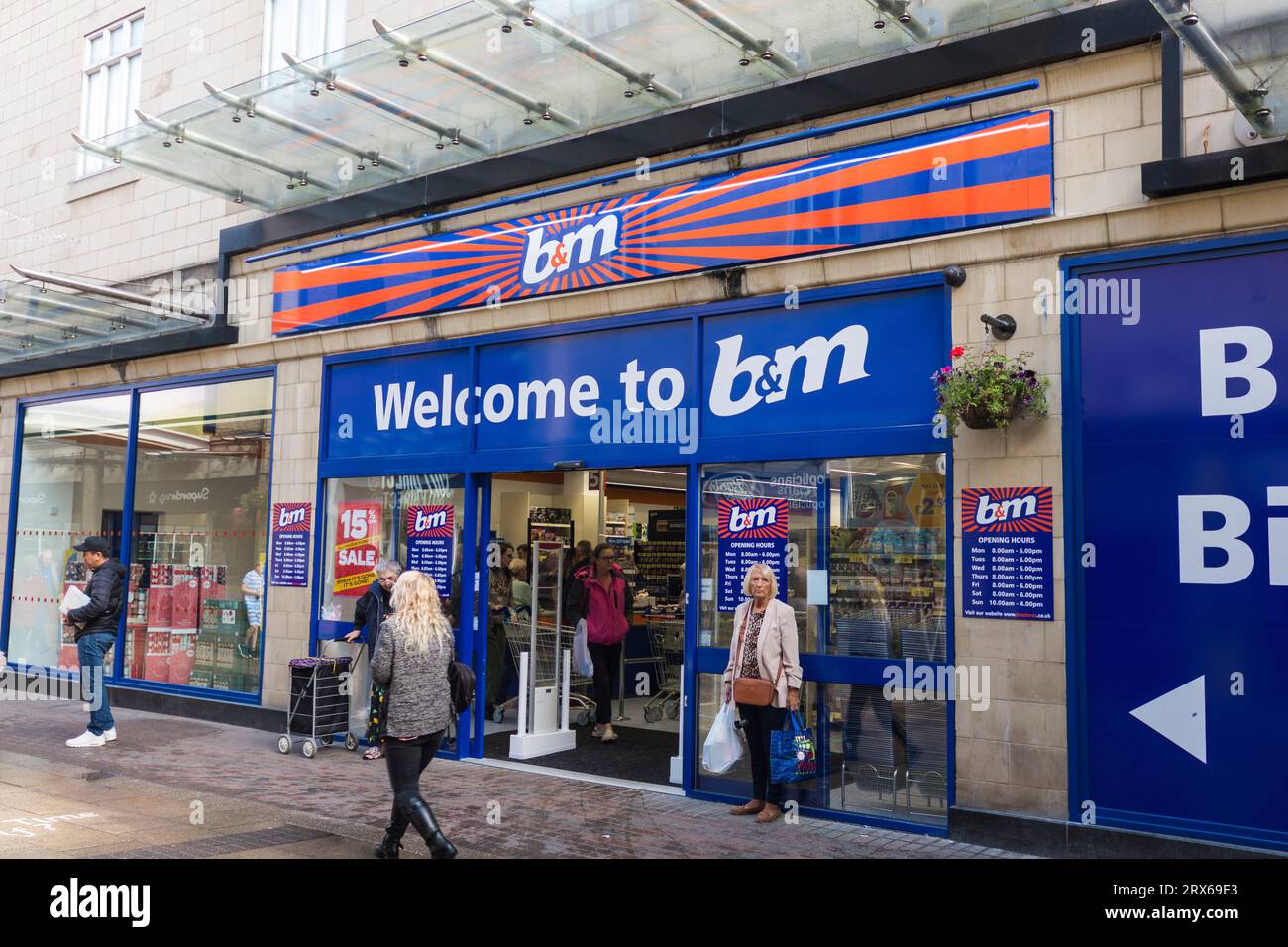 B & M Bargains shop in Stockton,England,UK Stock Photo Alamy