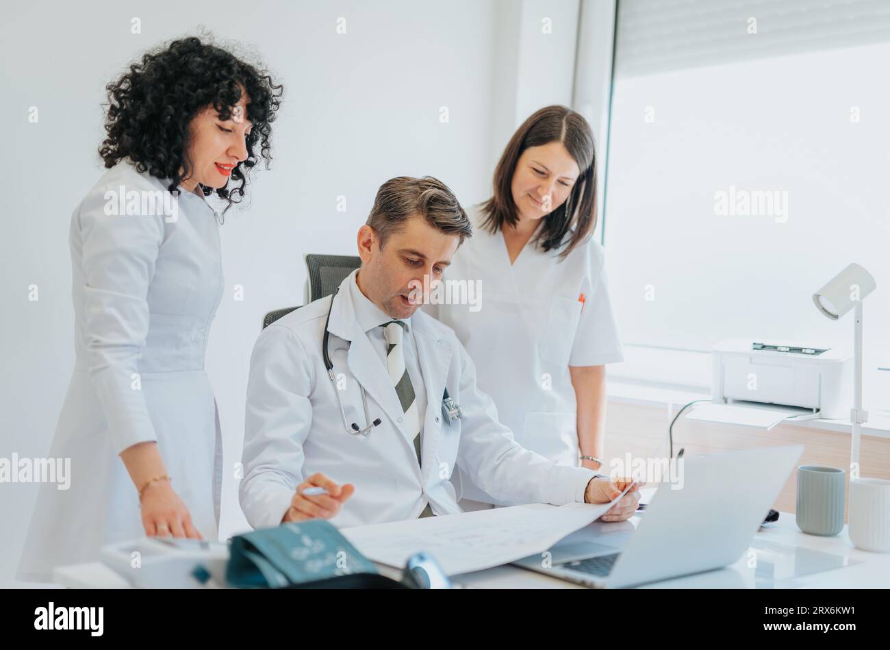 Experienced Healthcare Specialist Advising Patient on Medical Diagnosis