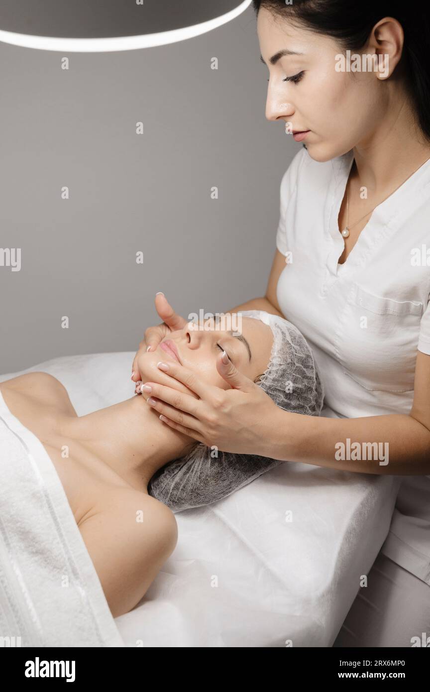 Beautician and uniform hi-res stock photography and images - Alamy