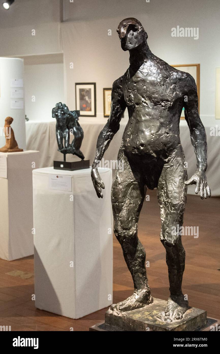 Paris, France. 23rd Sep, 2023. L'Homme Qui Marche par Germaine Richier (estimee entre 500 000 et