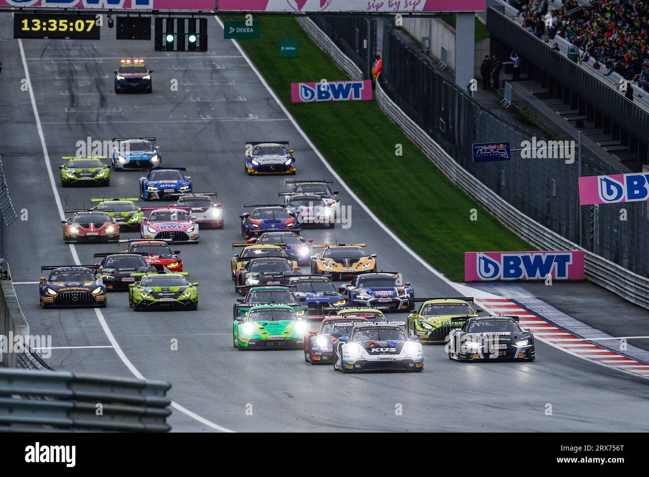 DTM Spielberg 2023, start, #75 Porsche 911 GT3 R, KUS Team Bernhard ...