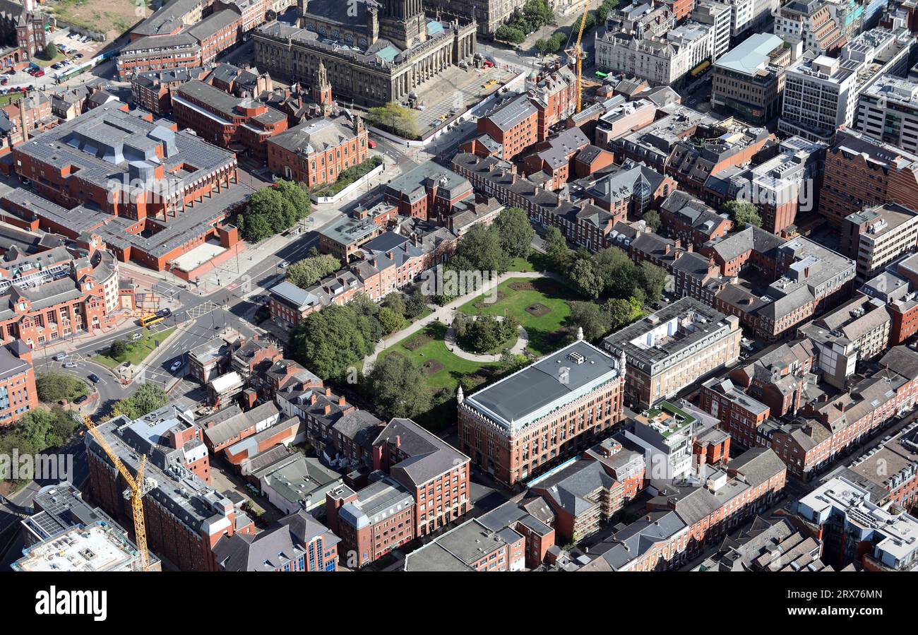 aerial-view-of-park-square-park-and-garden-in-leeds-city-centre-west