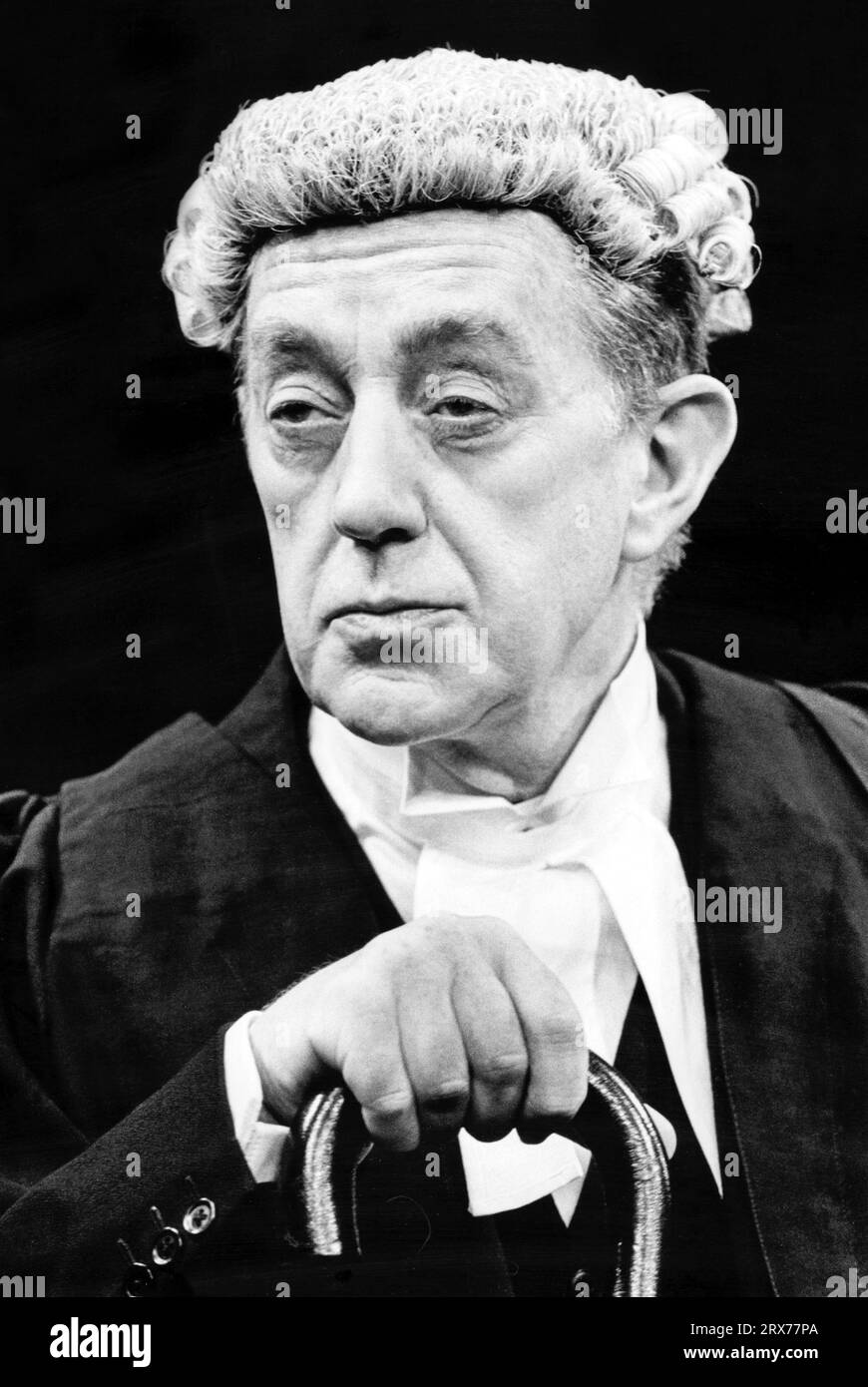 Alec Guinness (Father) in A VOYAGE ROUND MY FATHER by John Mortimer at the Theatre Royal Haymarket, London SW1  04/08/1971 a Greenwich Theatre production  director: Ronald Eyre Stock Photo