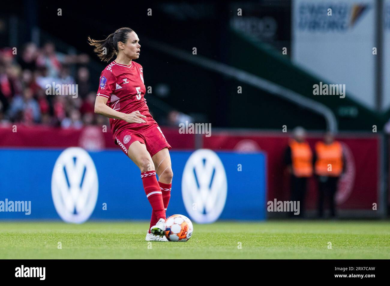 Simone Boye Sorensen (Daenemark, #5) UEFA Women?s Nations League ...