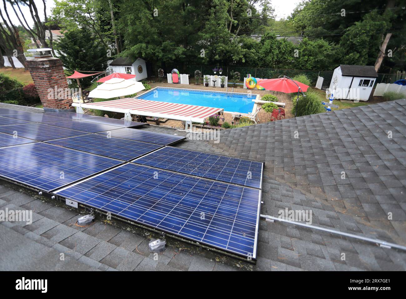 Residential home rooftop solar panels, Long Island, NY Stock Photo Alamy