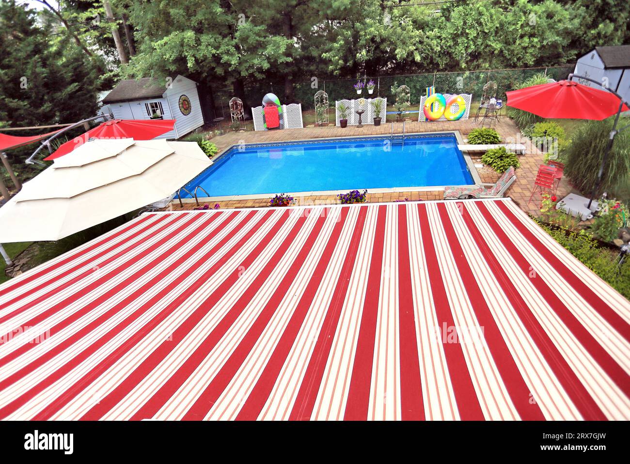 Backyard inground pool and patio, Long Island, NY Stock Photo Alamy