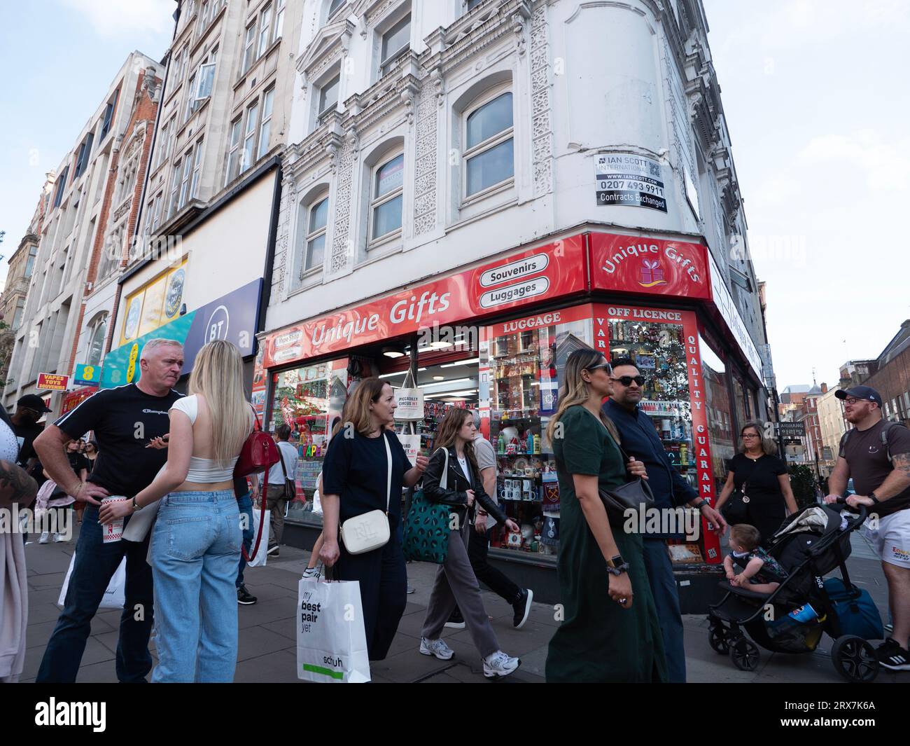 souvenir and gift shop Oxford street London Stock Photo Alamy